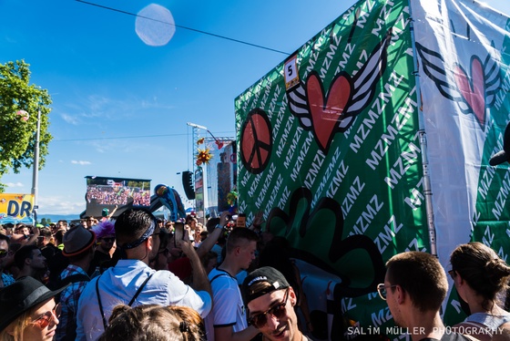 Street Parade 2018 - Crowd, Stages and Still-Life - 087