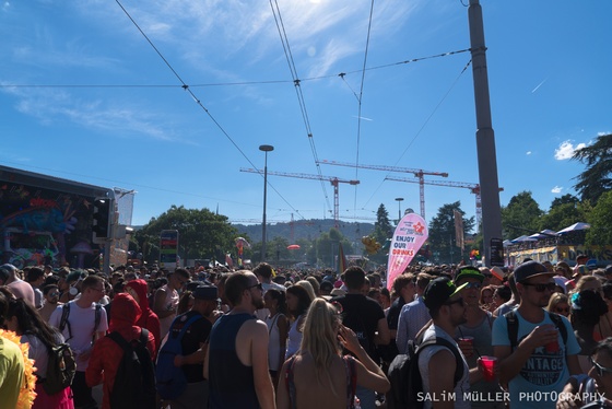 Street Parade 2018 - Crowd, Stages and Still-Life - 065